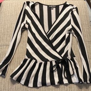 Black and white striped top size S
